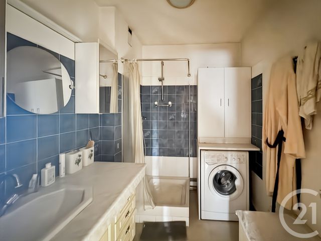 Appartement T3 à vendre - 3 pièces - 69,59 m2 - Marseille - 13011 - PROVENCE-ALPES-COTE-D-AZUR