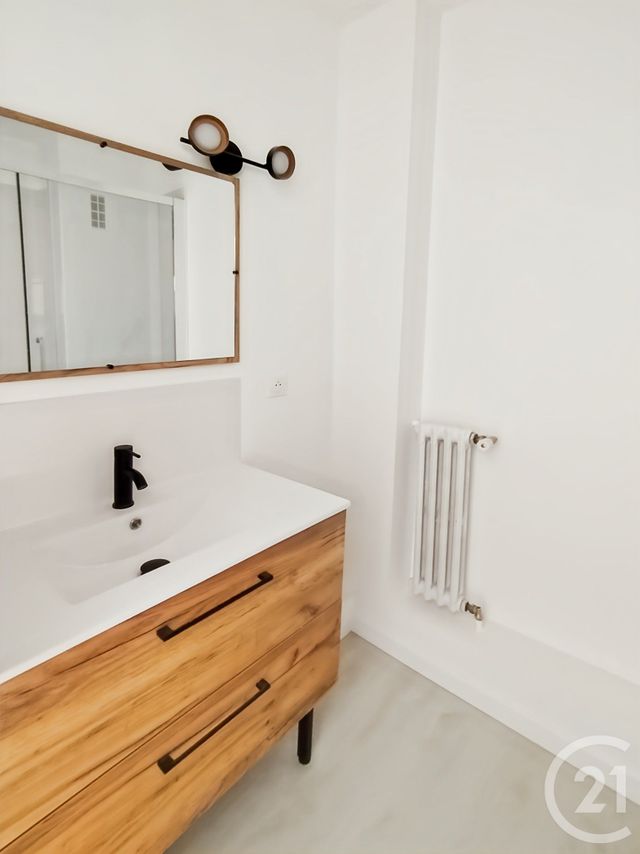 Appartement T3 &agrave; vendre - 3 pi&egrave;ces - 56,81 m2 - Marseille - 13011 - PROVENCE-ALPES-COTE-D-AZUR