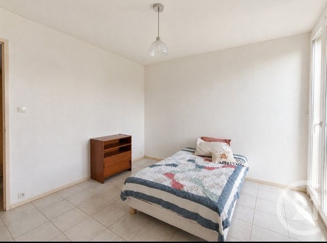 Appartement T4 &agrave; vendre - 4 pi&egrave;ces - 74,65 m2 - Marseille - 13010 - PROVENCE-ALPES-COTE-D-AZUR