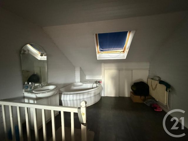 Appartement F4 &agrave; vendre - 4 pi&egrave;ces - 113 m2 - Roye - 80 - PICARDIE