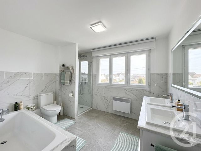 Maison &agrave; vendre - 6 pi&egrave;ces - 162 m2 - Camon - 80 - PICARDIE
