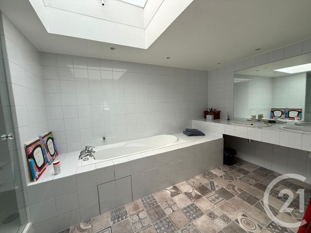 Maison &agrave; vendre - 12 pi&egrave;ces - 365 m2 - Amiens - 80 - PICARDIE