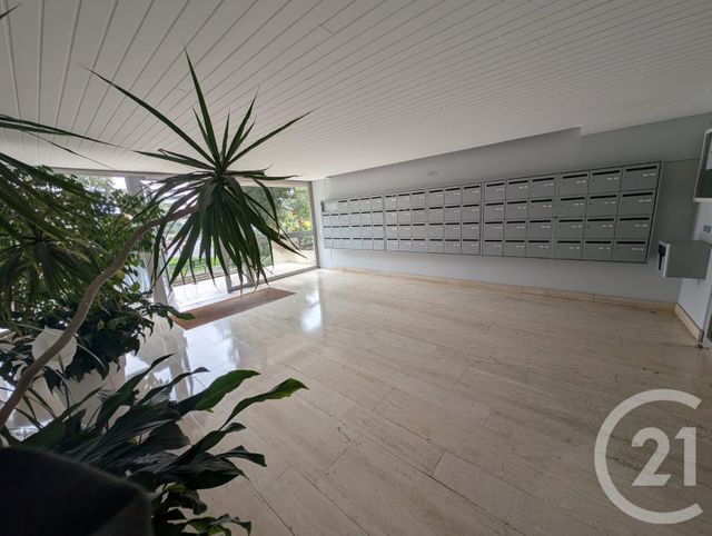 Appartement F4 à vendre - 4 pièces - 84 m2 - Amiens - 80 - PICARDIE