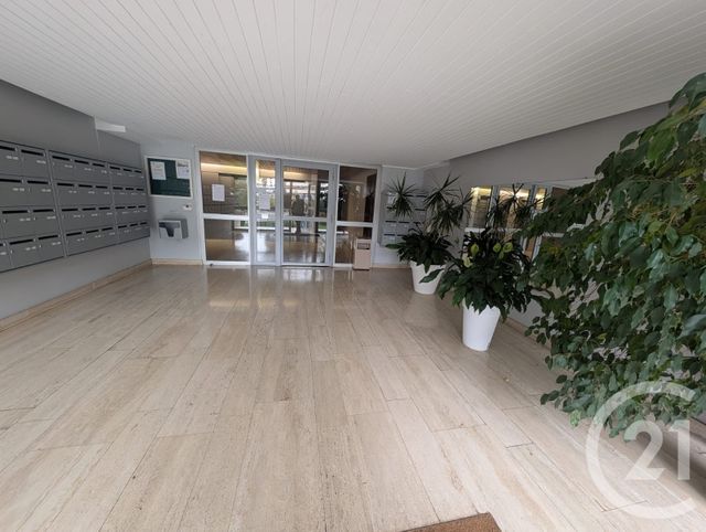 Appartement F4 à vendre - 4 pièces - 84 m2 - Amiens - 80 - PICARDIE