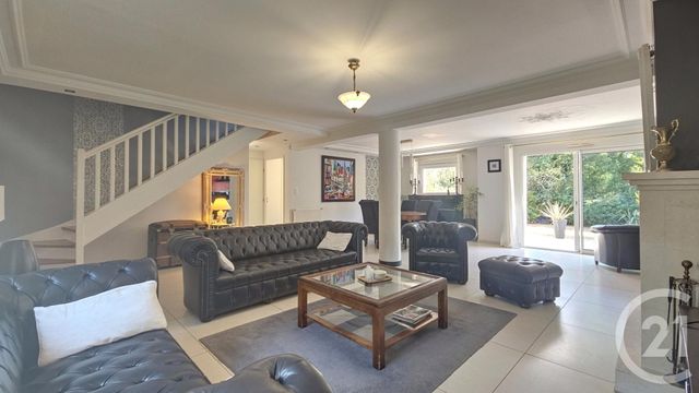 Maison &agrave; vendre - 7 pi&egrave;ces - 172 m2 - Theix Noyalo - 56 - BRETAGNE