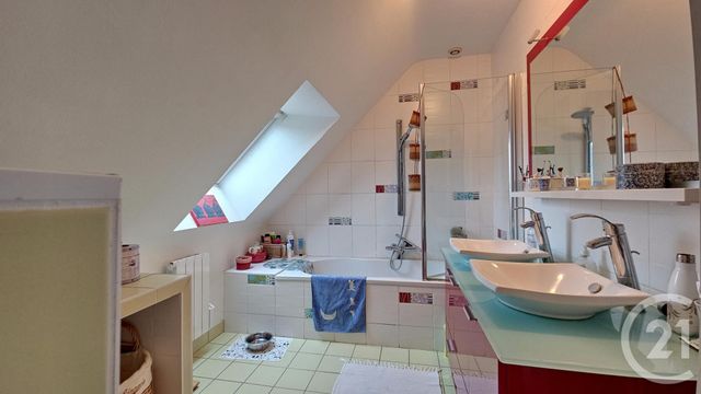 Maison &agrave; vendre - 5 pi&egrave;ces - 140 m2 - Theix Noyalo - 56 - BRETAGNE