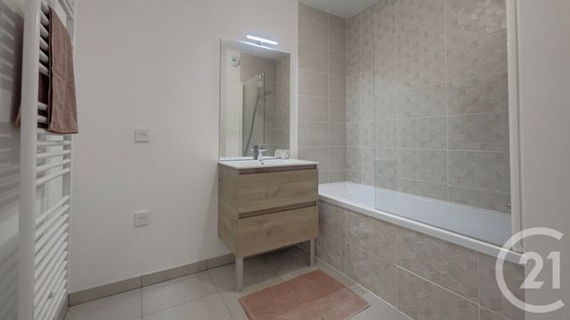 Appartement T4 &agrave; vendre - 4 pi&egrave;ces - 76,38 m2 - Theix Noyalo - 56 - BRETAGNE