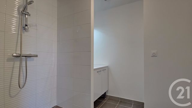 Appartement Duplex &agrave; vendre - 5 pi&egrave;ces - 100,44 m2 - Theix Noyalo - 56 - BRETAGNE