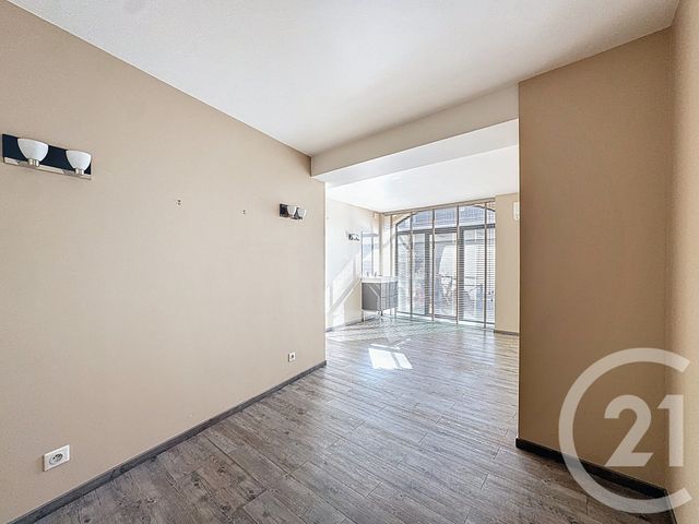 Appartement Local à louer - 1 pièce - 20,83 m2 - Bordeaux - 33 - AQUITAINE