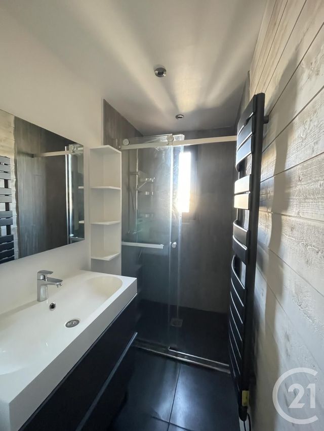 Appartement T2 &agrave; louer - 2 pi&egrave;ces - 54,03 m2 - Bordeaux - 33 - AQUITAINE