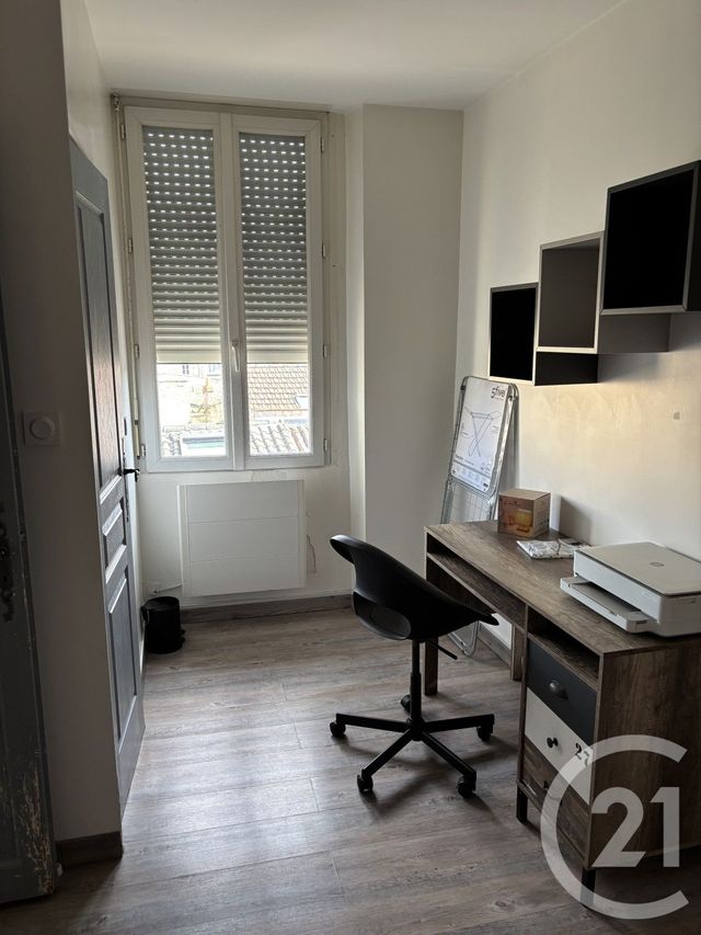 Appartement &agrave; louer - 2 pi&egrave;ces - 26,40 m2 - Bordeaux - 33 - AQUITAINE