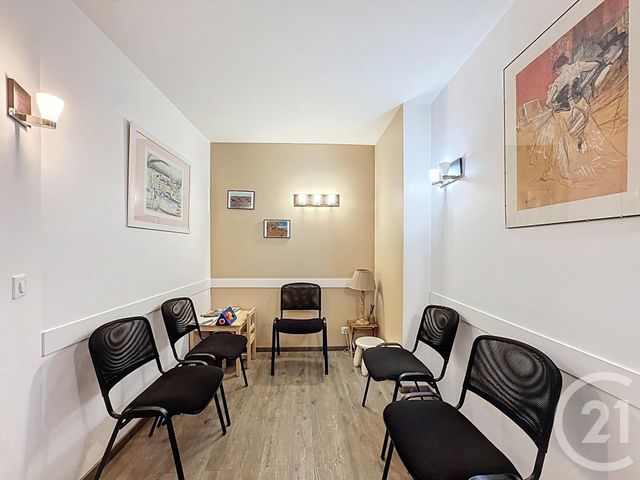 Local commercial à louer - 20.83 m2 - 33 - Gironde