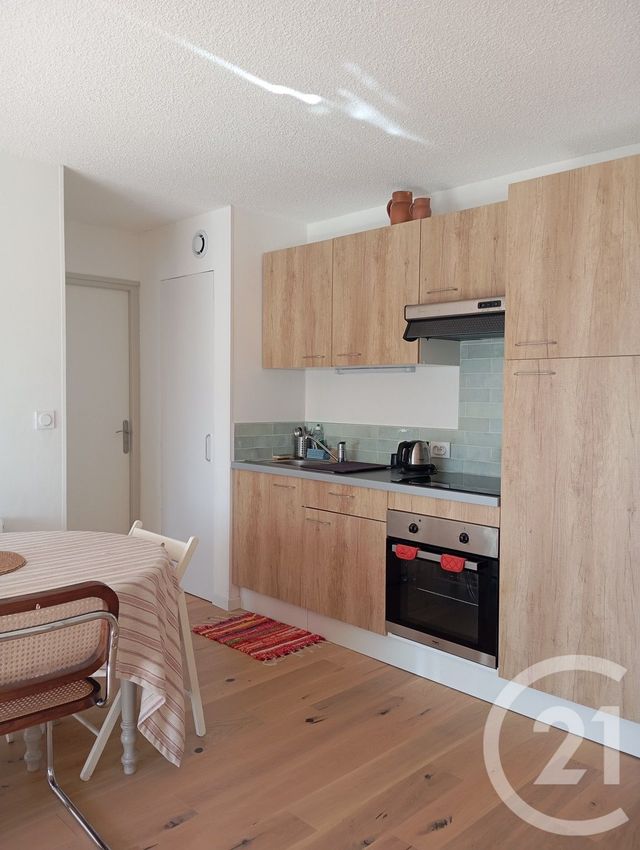 Appartement T2 &agrave; louer - 2 pi&egrave;ces - 45,63 m2 - Bordeaux - 33 - AQUITAINE