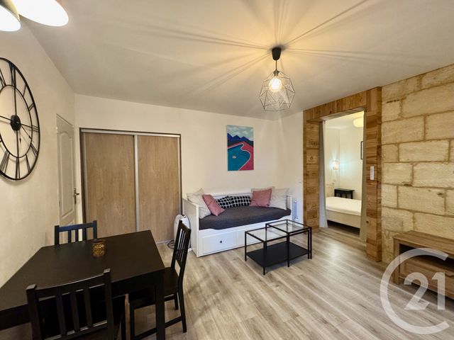 Appartement F1 &agrave; louer - 1 pi&egrave;ce - 35 m2 - Bordeaux - 33 - AQUITAINE