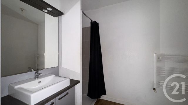 Appartement T2 &agrave; louer - 2 pi&egrave;ces - 38,97 m2 - Lormont - 33 - AQUITAINE