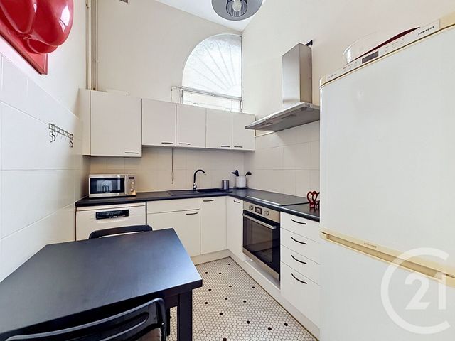 Appartement &agrave; louer - 2 pi&egrave;ces - 68,47 m2 - Bordeaux - 33 - AQUITAINE
