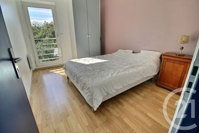 Appartement F3 &agrave; louer - 3 pi&egrave;ces - 60 m2 - Bordeaux - 33 - AQUITAINE