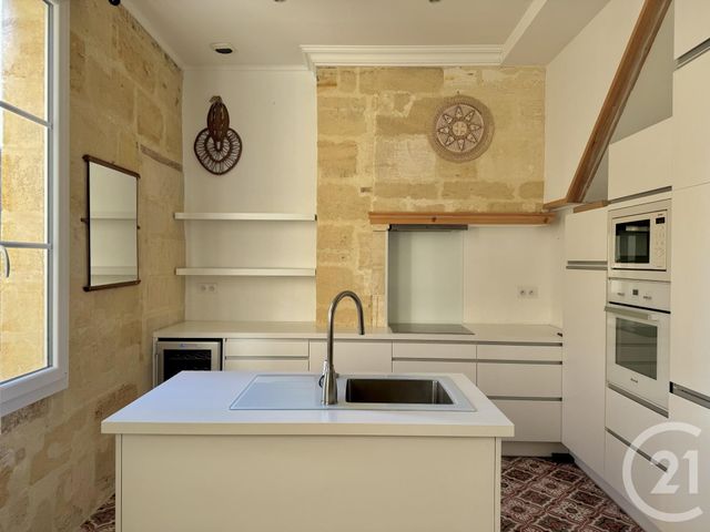 Appartement F4 &agrave; louer - 4 pi&egrave;ces - 84,05 m2 - Bordeaux - 33 - AQUITAINE