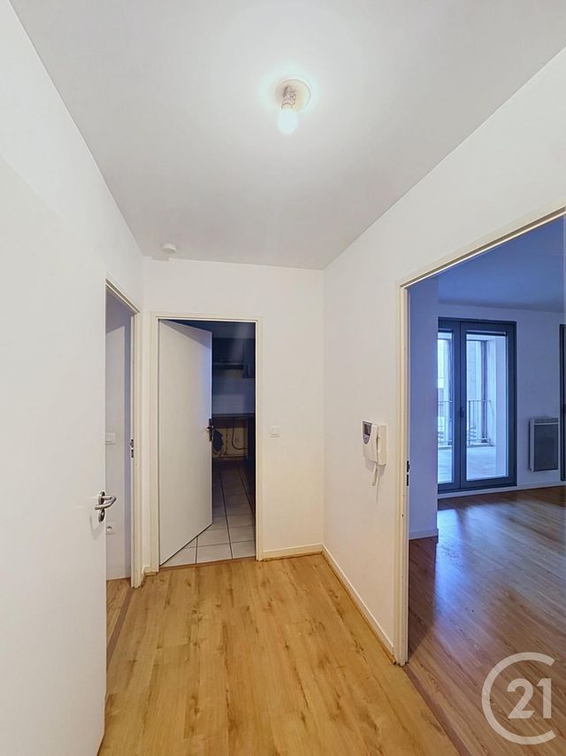 Appartement T3 &agrave; louer - 3 pi&egrave;ces - 68,02 m2 - Bordeaux - 33 - AQUITAINE