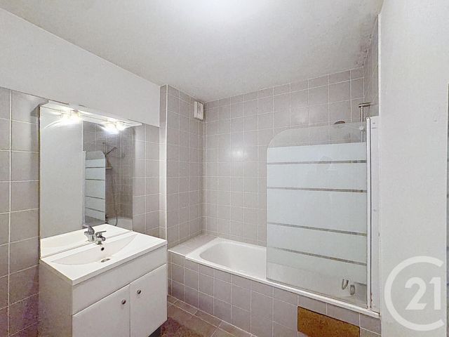 Appartement T3 &agrave; louer - 3 pi&egrave;ces - 68,02 m2 - Bordeaux - 33 - AQUITAINE