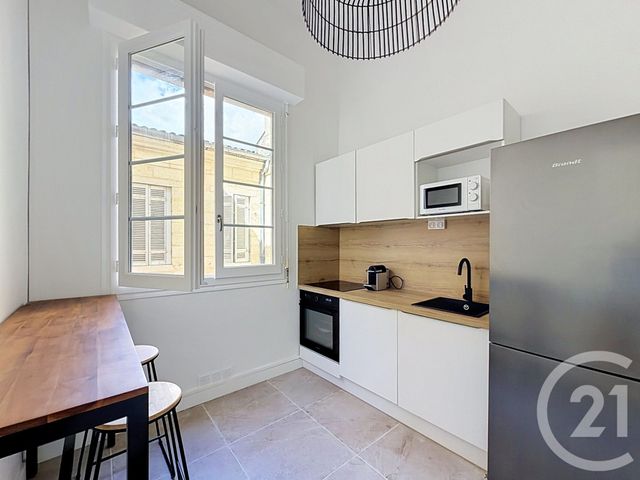 Appartement F2 bis &agrave; louer - 2 pi&egrave;ces - 54,67 m2 - Bordeaux - 33 - AQUITAINE