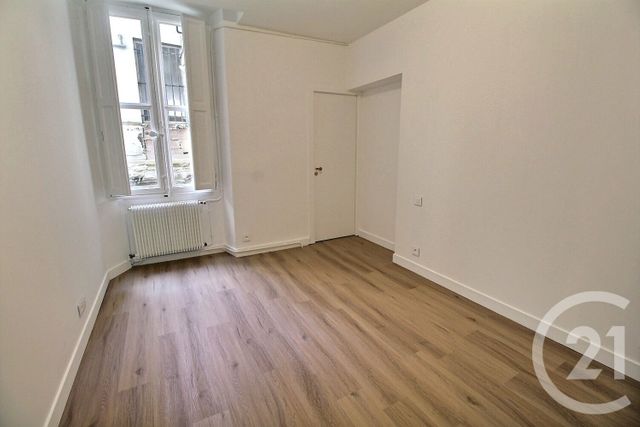 Appartement &agrave; louer - 3 pi&egrave;ces - 78 m2 - Bordeaux - 33 - AQUITAINE