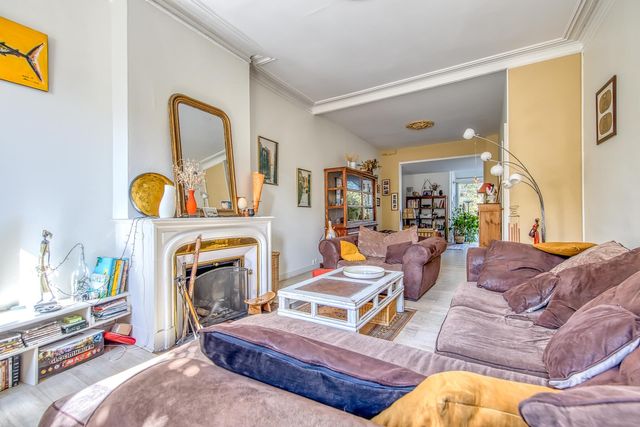 Maison à vendre - 11 pièces - 259,36 m2 - Bordeaux - 33 - AQUITAINE