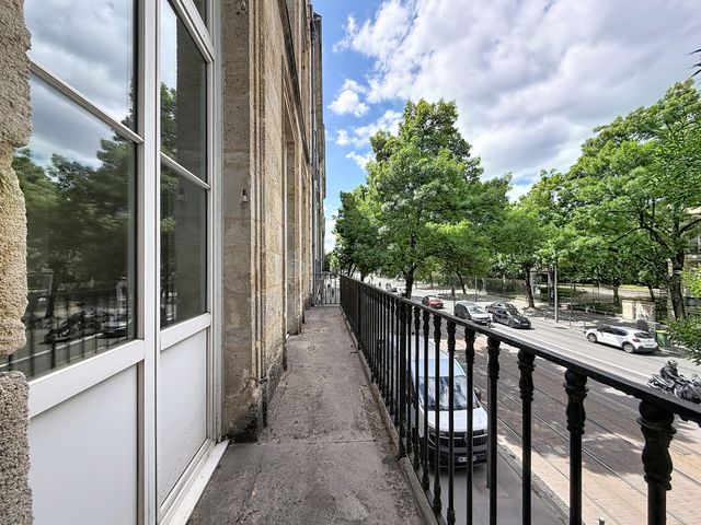 Appartement T4 &agrave; louer - 4 pi&egrave;ces - 104 m2 - Bordeaux - 33 - AQUITAINE