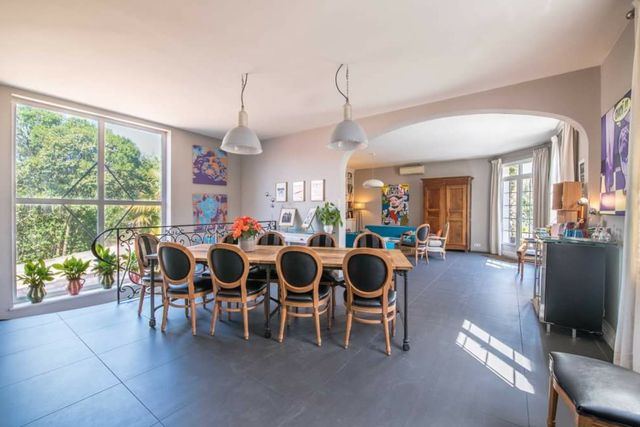 Maison &agrave; vendre - 8 pi&egrave;ces - 256 m2 - Bordeaux - 33 - AQUITAINE