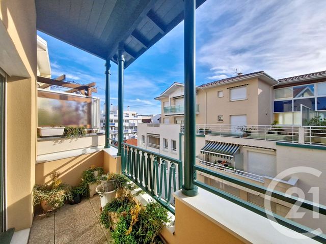 Appartement T3 &agrave; vendre - 3 pi&egrave;ces - 65,59 m2 - Arcachon - 33 - AQUITAINE