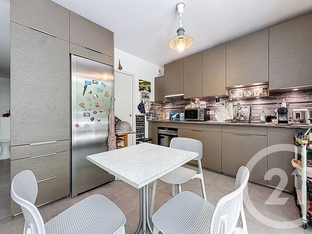 Appartement T3 à vendre - 3 pièces - 67,68 m2 - Arcachon - 33 - AQUITAINE