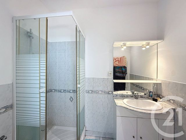 Appartement T3 à vendre - 3 pièces - 63,07 m2 - Arcachon - 33 - AQUITAINE