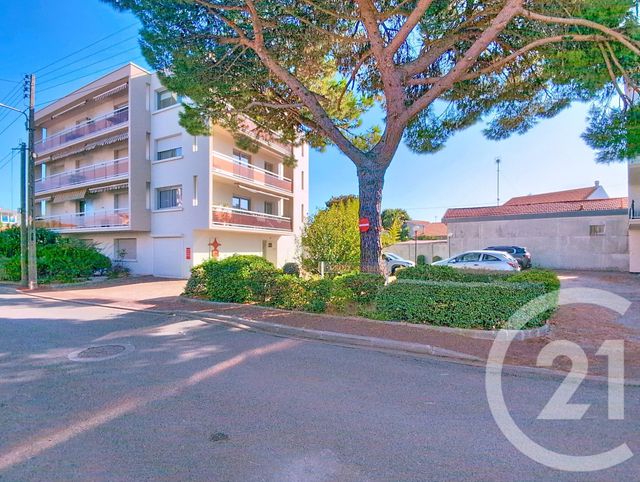 Appartement F3 à vendre - 3 pièces - 65,45 m2 - Arcachon - 33 - AQUITAINE
