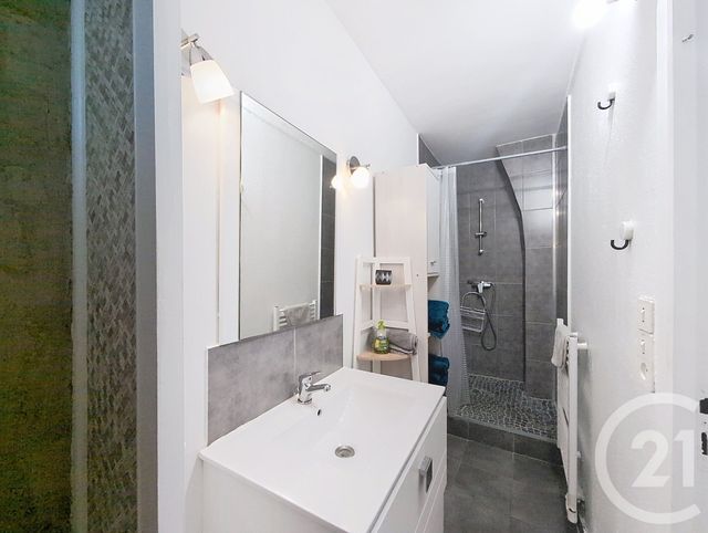 Appartement F2 à vendre - 2 pièces - 42,18 m2 - Arcachon - 33 - AQUITAINE