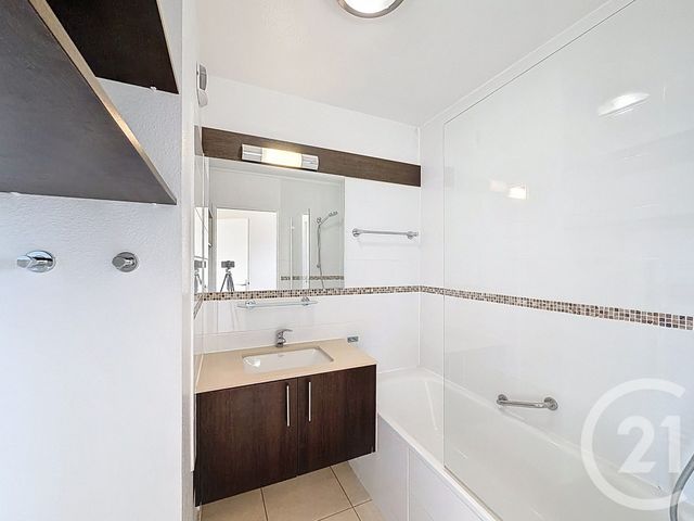 Appartement F3 &agrave; vendre - 3 pi&egrave;ces - 64,23 m2 - Arcachon - 33 - AQUITAINE