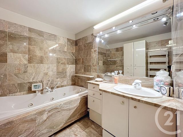 Appartement T3 &agrave; vendre - 3 pi&egrave;ces - 73 m2 - Arcachon - 33 - AQUITAINE