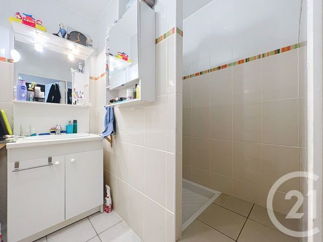 Appartement F4 &agrave; vendre - 4 pi&egrave;ces - 92,70 m2 - Arcachon - 33 - AQUITAINE