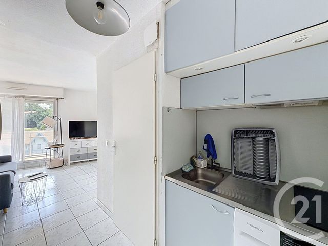 Appartement Studio Cabine &agrave; vendre - 1 pi&egrave;ce - 29,76 m2 - Arcachon - 33 - AQUITAINE
