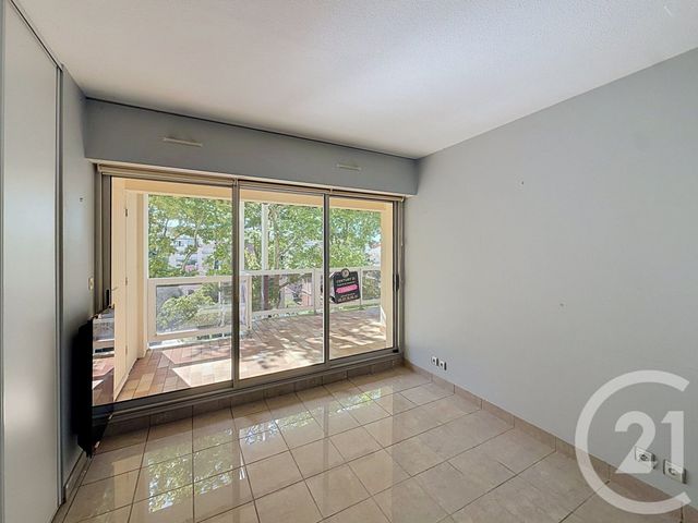 Appartement T3 &agrave; vendre - 2 pi&egrave;ces - 80 m2 - Arcachon - 33 - AQUITAINE