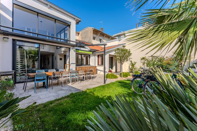 Maison à vendre - 5 pièces - 147 m2 - Arcachon - 33 - AQUITAINE