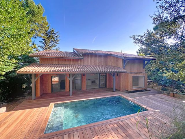 Maison à vendre - 5 pièces - 174,57 m2 - Pyla Sur Mer - 33 - AQUITAINE