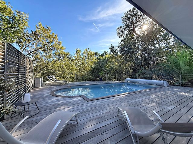 Maison à vendre - 7 pièces - 158 m2 - Arcachon - 33 - AQUITAINE