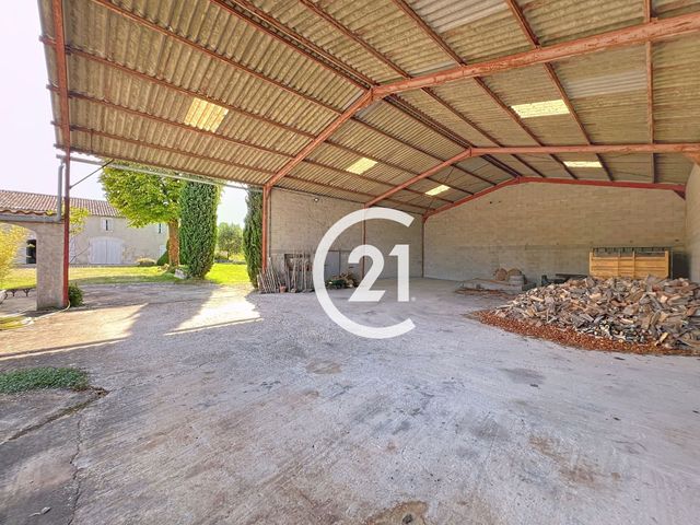 Maison &agrave; vendre - 8 pi&egrave;ces - 402 m2 - Gente - 16 - POITOU-CHARENTES