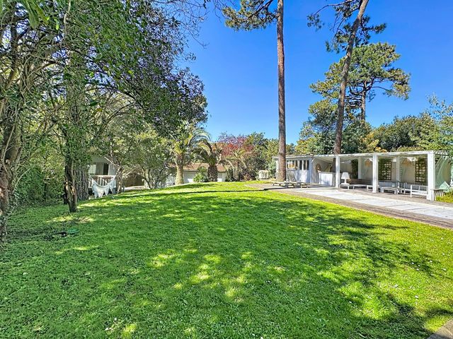 Maison &agrave; vendre - 7 pi&egrave;ces - 225,96 m2 - Arcachon - 33 - AQUITAINE