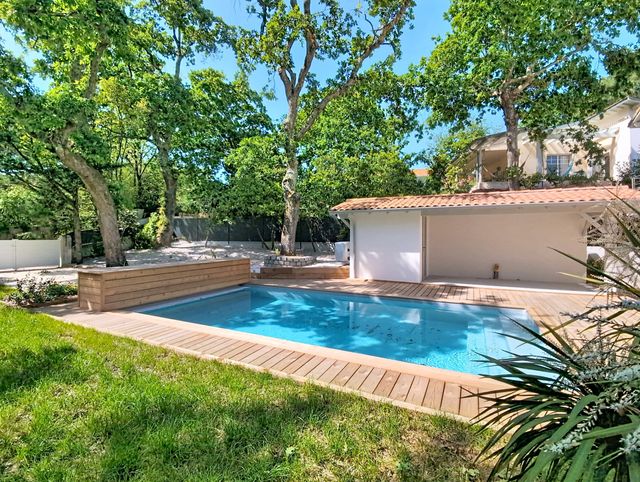 Maison &agrave; vendre - 7 pi&egrave;ces - 202,24 m2 - Arcachon - 33 - AQUITAINE