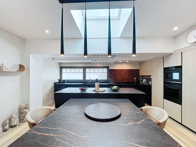 Maison à vendre - 5 pièces - 196 m2 - Arcachon - 33 - AQUITAINE