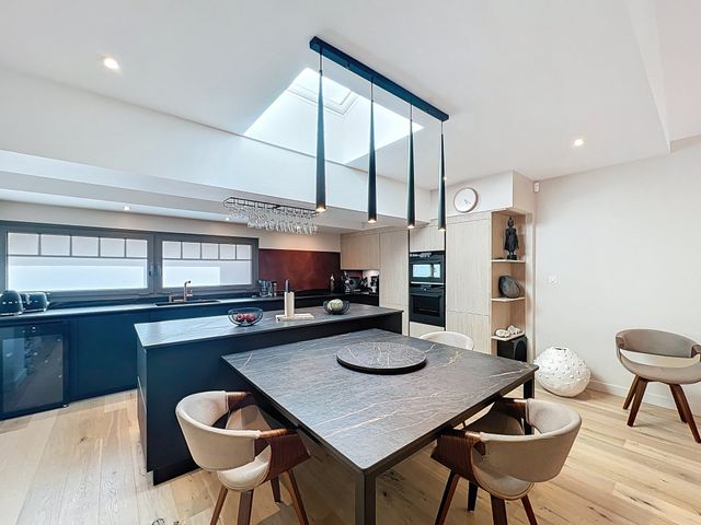 Maison à vendre - 5 pièces - 196 m2 - Arcachon - 33 - AQUITAINE