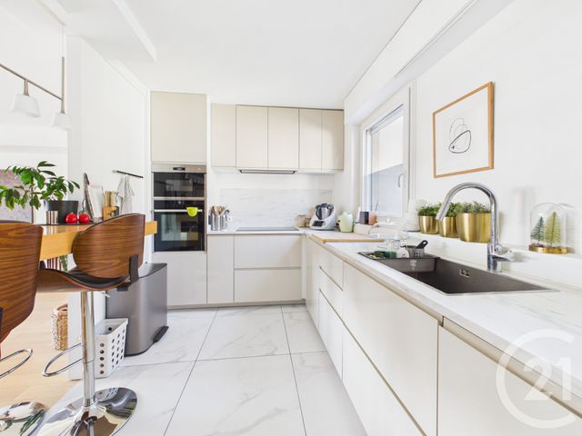 Appartement F4 &agrave; vendre - 4 pi&egrave;ces - 110,12 m2 - Le Plessis Robinson - 92 - ILE-DE-FRANCE