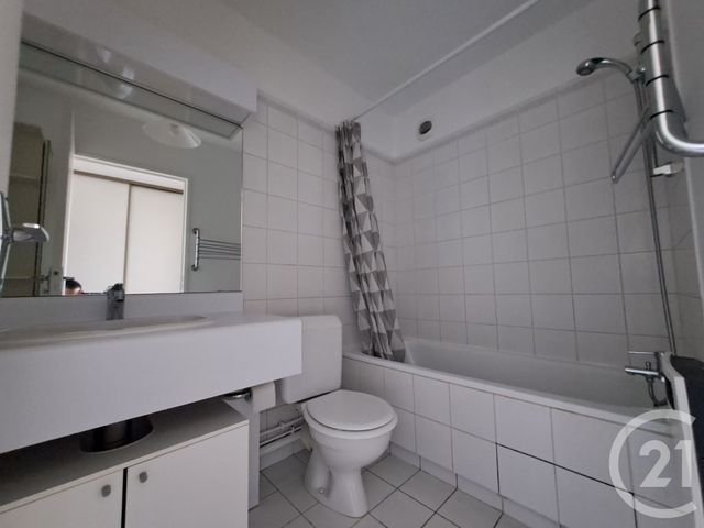 Appartement F1 &agrave; louer - 1 pi&egrave;ce - 24,43 m2 - Fontenay Aux Roses - 92 - ILE-DE-FRANCE