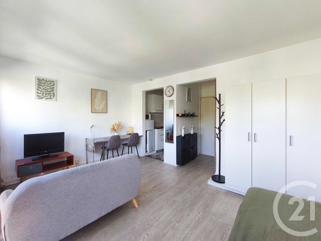 Appartement F1 &agrave; louer - 1 pi&egrave;ce - 25,07 m2 - Fontenay Aux Roses - 92 - ILE-DE-FRANCE